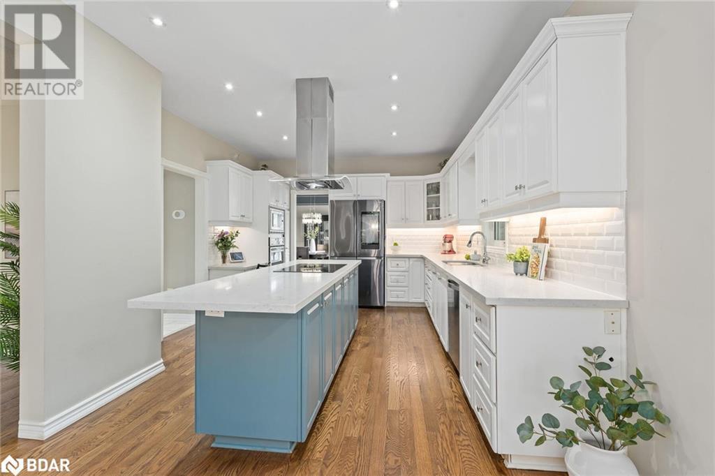 












3 THOMAS Court

,
Glen Williams,




Ontario
L7G5G7


