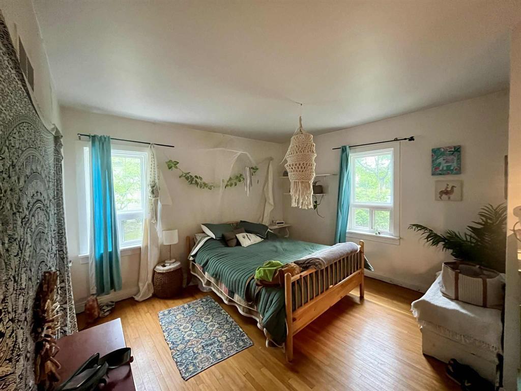 












106 Memorial Avenue S

,
Russell,




Manitoba
R0J1W0

