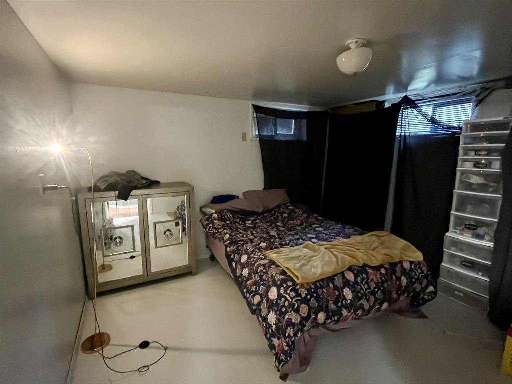 












106 Memorial Avenue S

,
Russell,




Manitoba
R0J1W0

