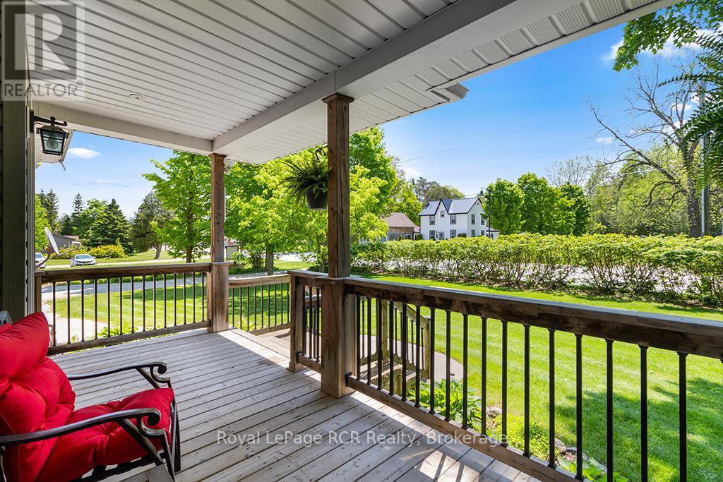 












136 QUEEN STREET W

,
South Bruce Peninsula,




Ontario
N0H1P0

