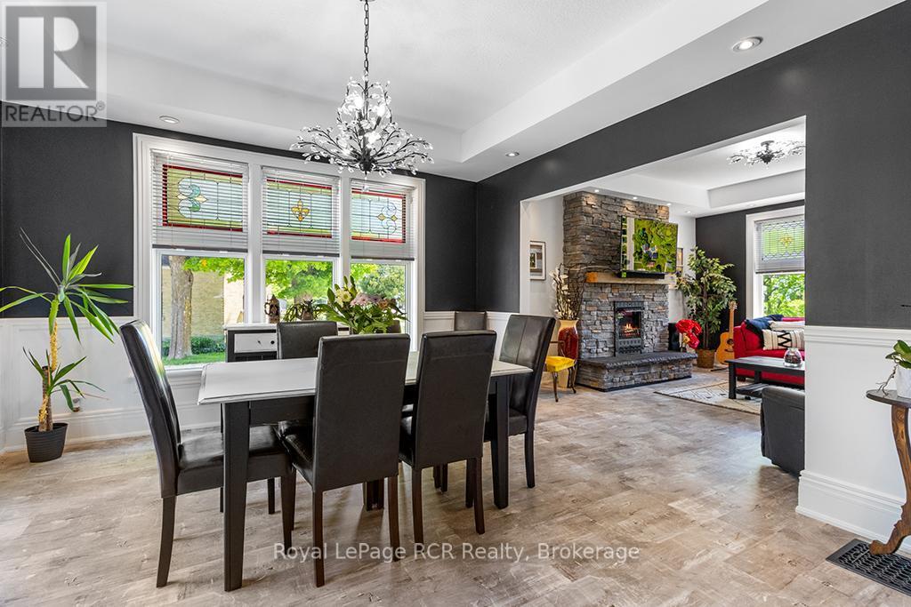 












136 QUEEN STREET W

,
South Bruce Peninsula,




Ontario
N0H1P0

