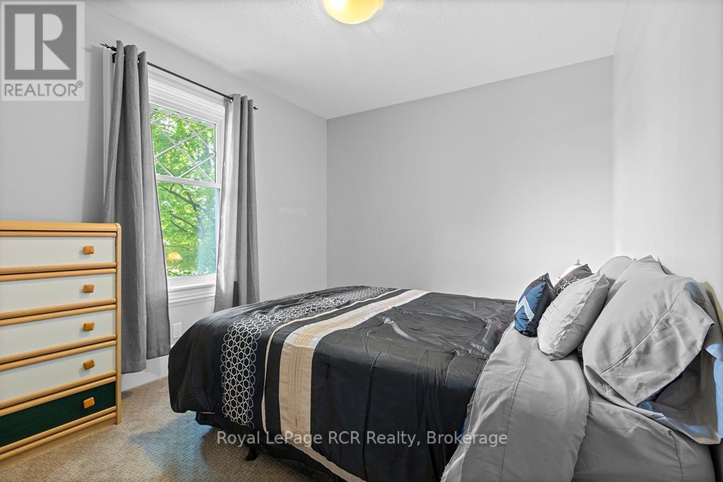 












136 QUEEN STREET W

,
South Bruce Peninsula,




Ontario
N0H1P0


