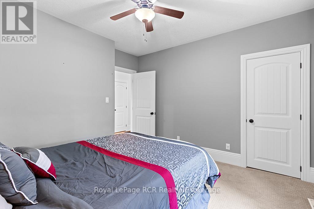 












136 QUEEN STREET W

,
South Bruce Peninsula,




Ontario
N0H1P0

