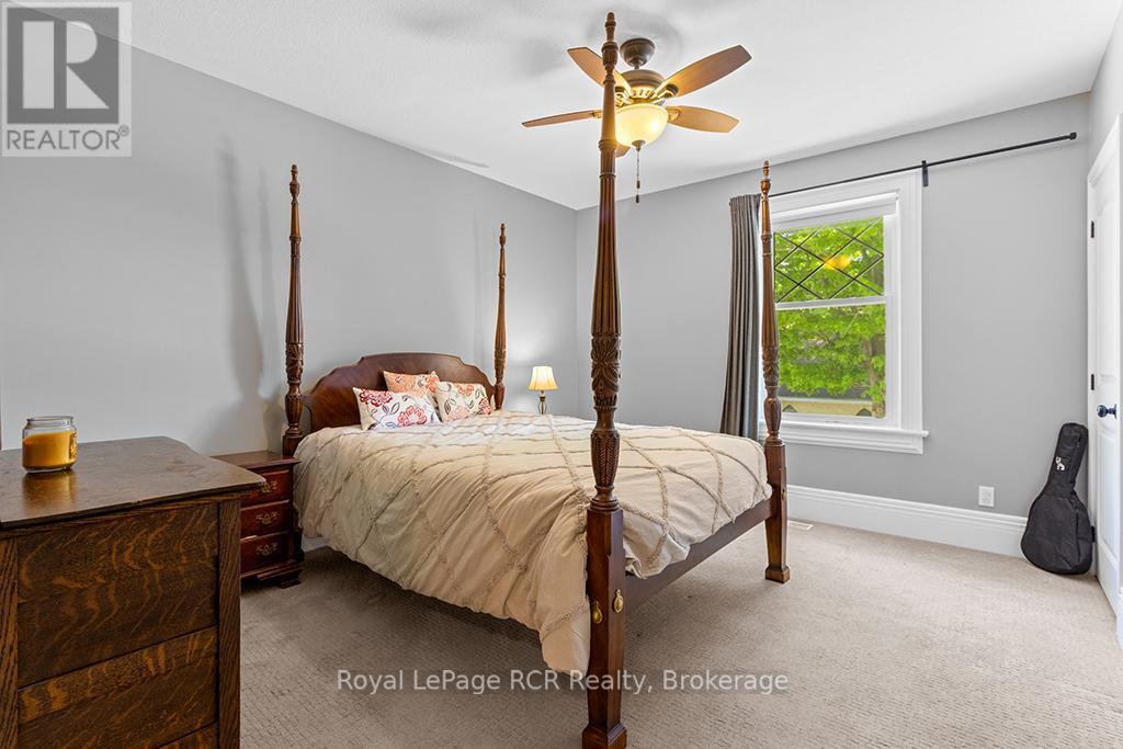












136 QUEEN STREET W

,
South Bruce Peninsula,




Ontario
N0H1P0

