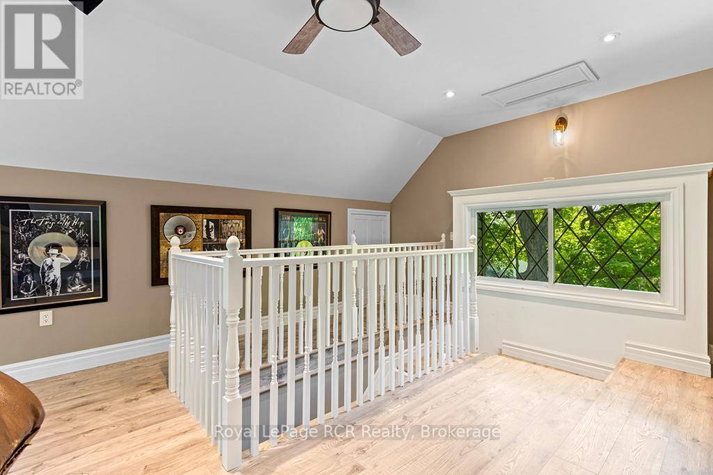 












136 QUEEN STREET W

,
South Bruce Peninsula,




Ontario
N0H1P0

