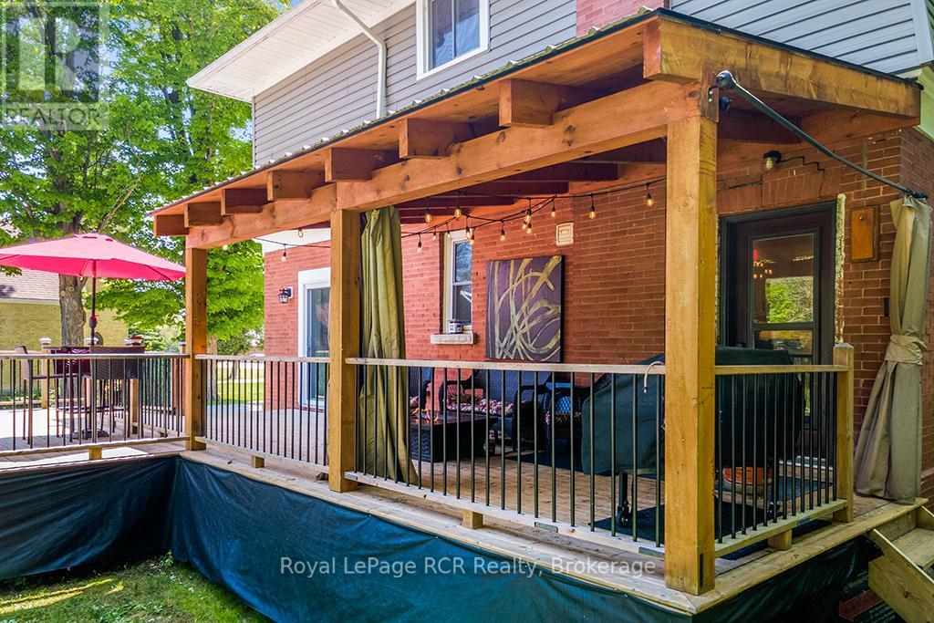 












136 QUEEN STREET W

,
South Bruce Peninsula,




Ontario
N0H1P0

