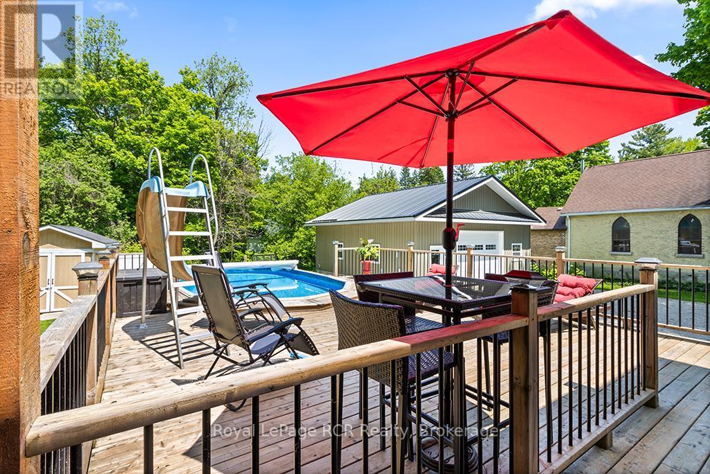 












136 QUEEN STREET W

,
South Bruce Peninsula,




Ontario
N0H1P0

