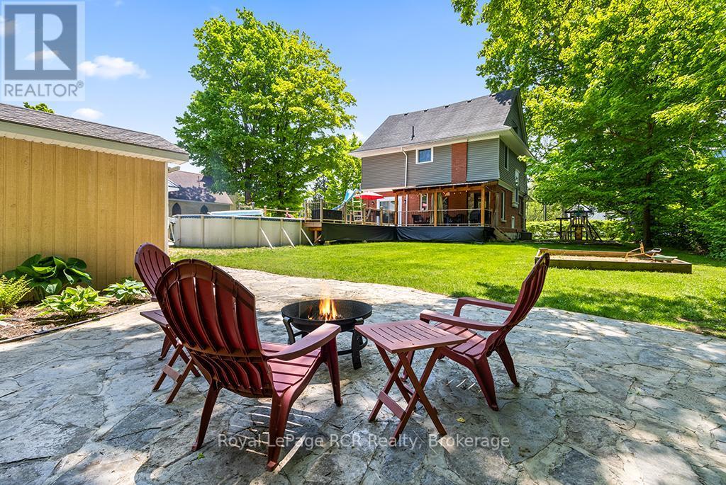 












136 QUEEN STREET W

,
South Bruce Peninsula,




Ontario
N0H1P0

