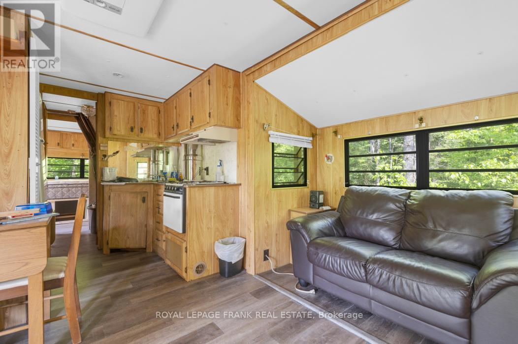 












4 WOLF LAKE ROAD

,
Madoc,







Ontario
K0K1Y0

