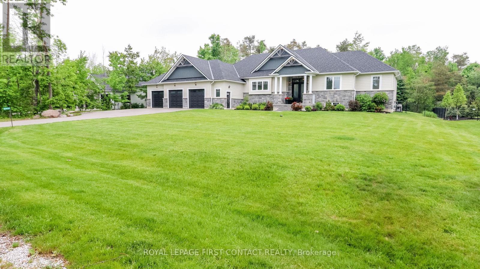












2066 ELANA DRIVE

,
Severn,




Ontario
L3V0C2

