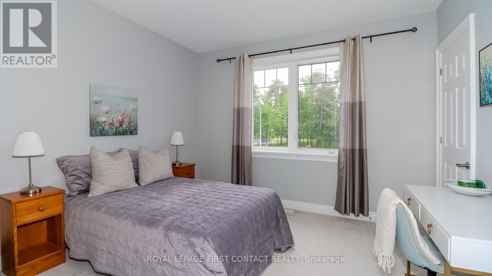 












2066 ELANA DRIVE

,
Severn,




Ontario
L3V0C2

