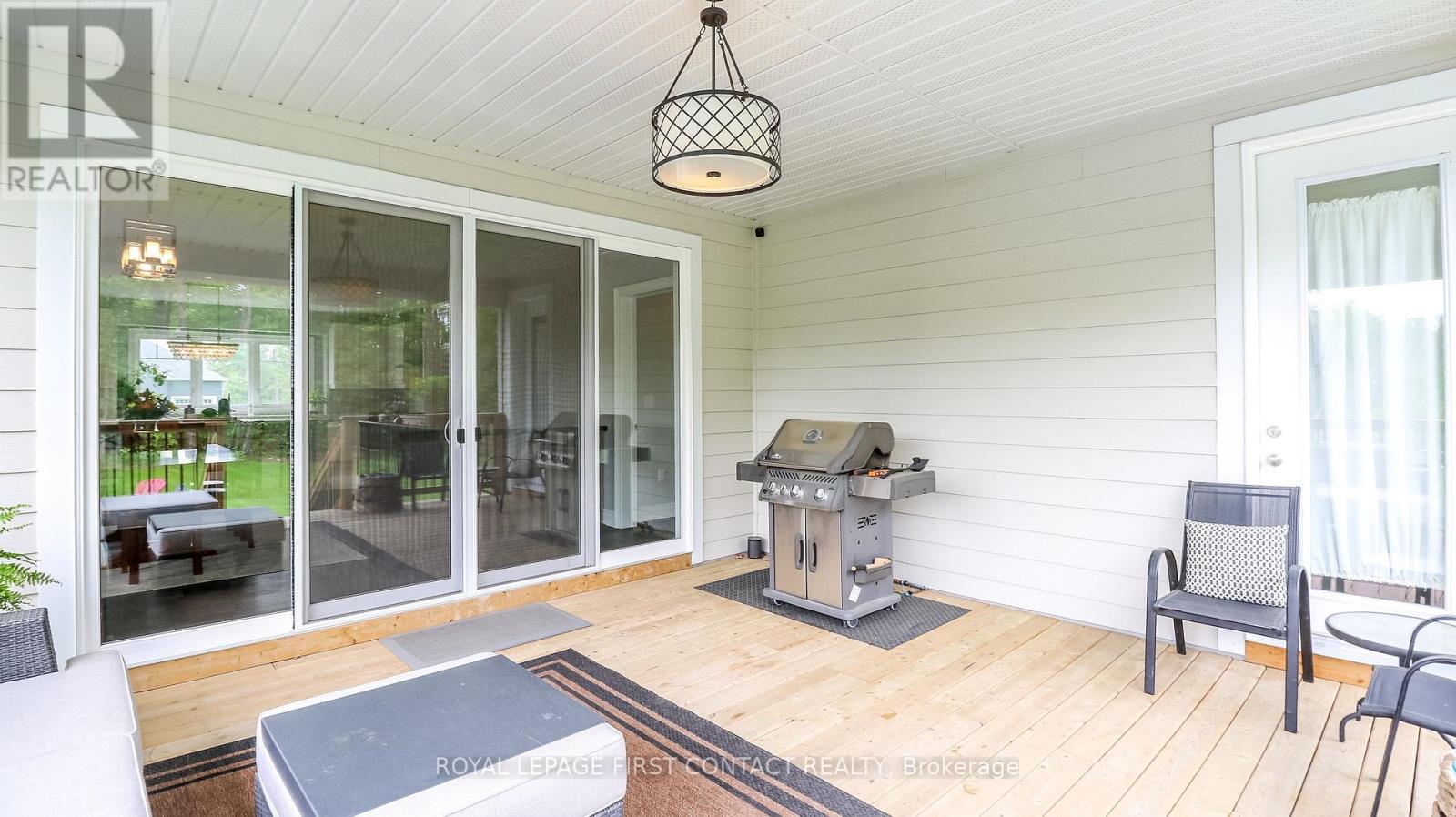 












2066 ELANA DRIVE

,
Severn,




Ontario
L3V0C2

