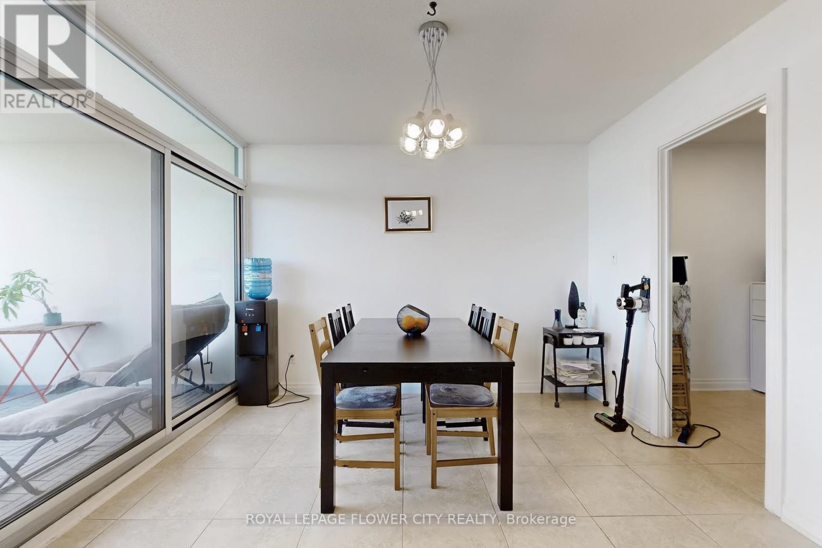 












1102 - 1333 BLOOR STREET

,
Mississauga,




Ontario
L4Y3T6

