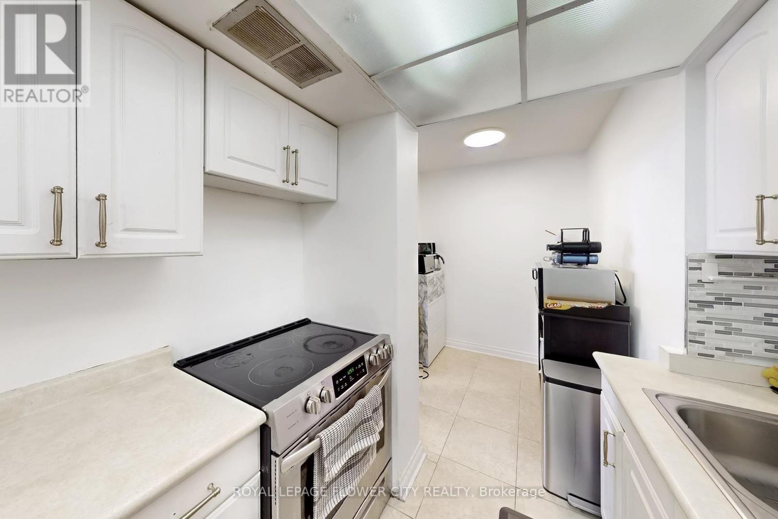 












1102 - 1333 BLOOR STREET

,
Mississauga,




Ontario
L4Y3T6

