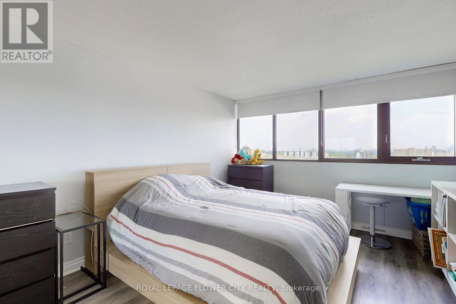 












1102 - 1333 BLOOR STREET

,
Mississauga,




Ontario
L4Y3T6

