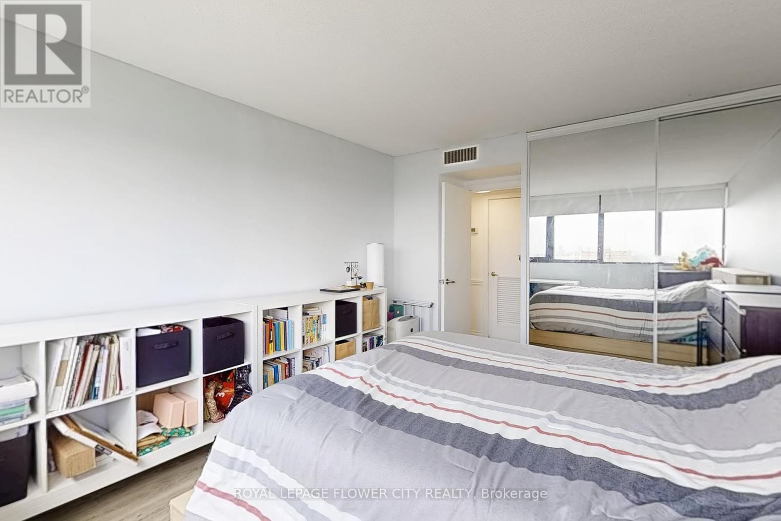












1102 - 1333 BLOOR STREET

,
Mississauga,




Ontario
L4Y3T6

