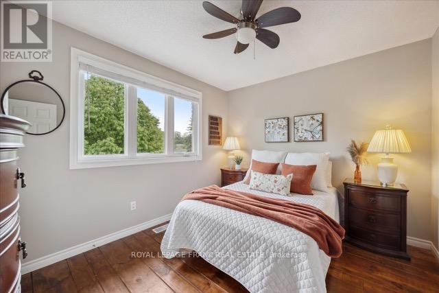 












12 LINTON COURT

,
Uxbridge,




Ontario
L9P1L6

