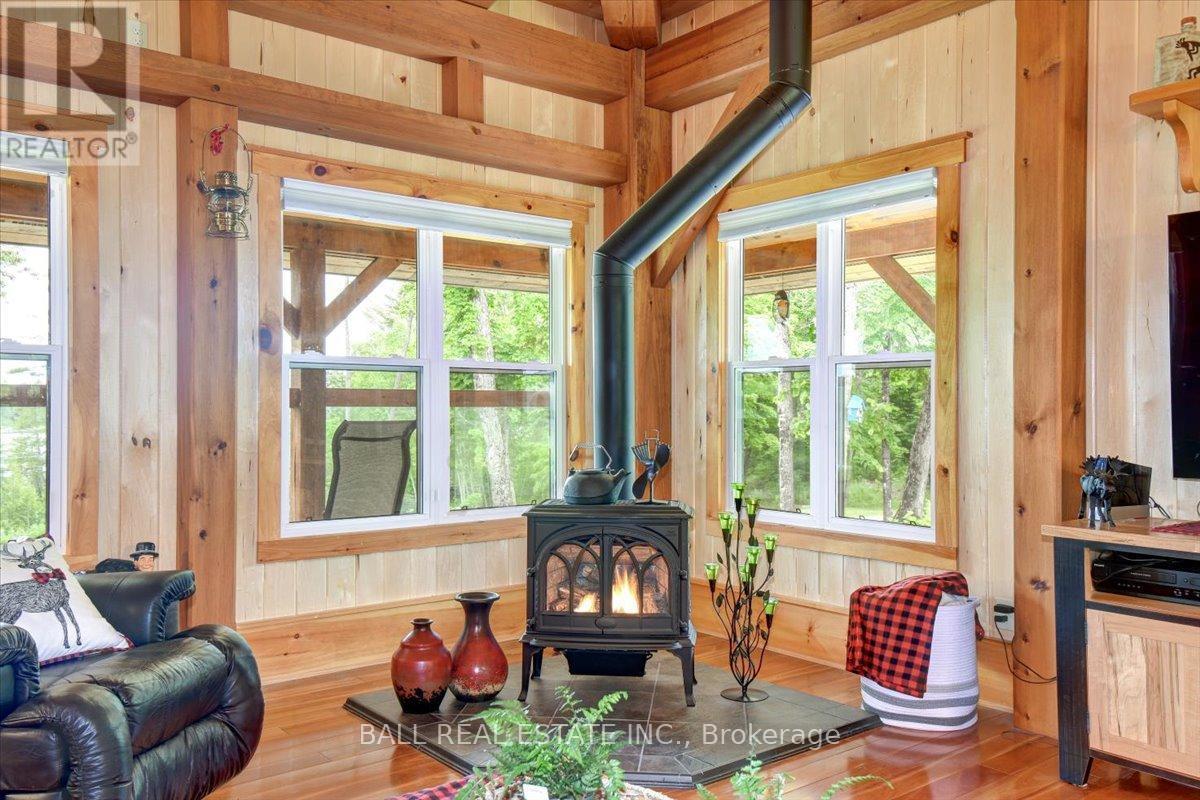 












944 STEENBURG LAKE ROAD N

,
Limerick,




Ontario
K0L1W0

