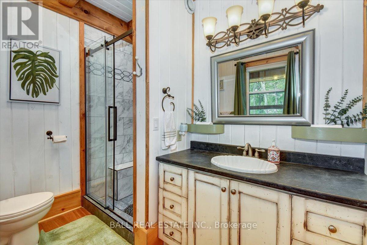












944 STEENBURG LAKE ROAD N

,
Limerick,




Ontario
K0L1W0

