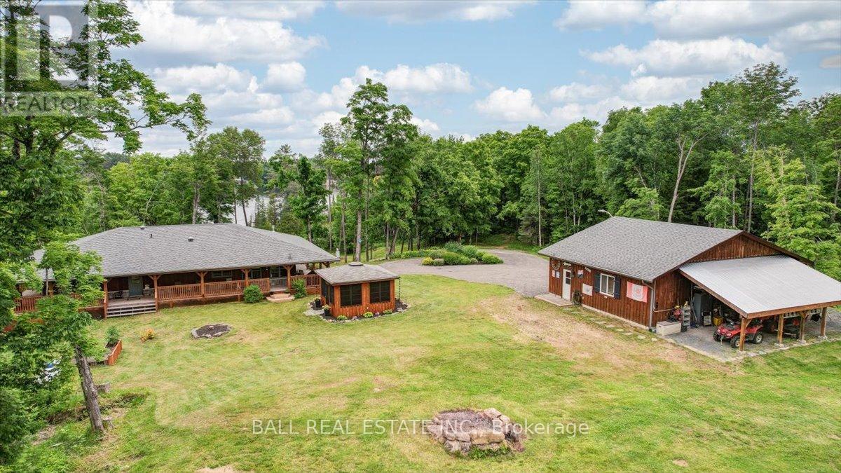 












944 STEENBURG LAKE ROAD N

,
Limerick,




Ontario
K0L1W0

