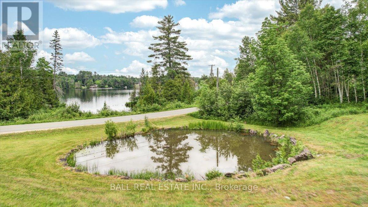 












944 STEENBURG LAKE ROAD N

,
Limerick,




Ontario
K0L1W0

