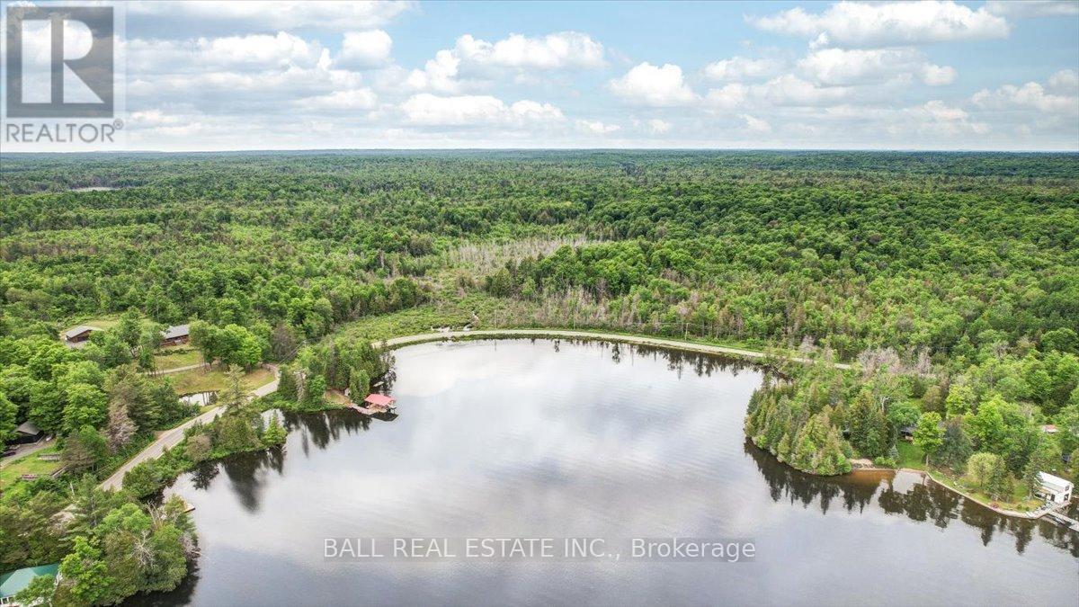 












944 STEENBURG LAKE ROAD N

,
Limerick,




Ontario
K0L1W0

