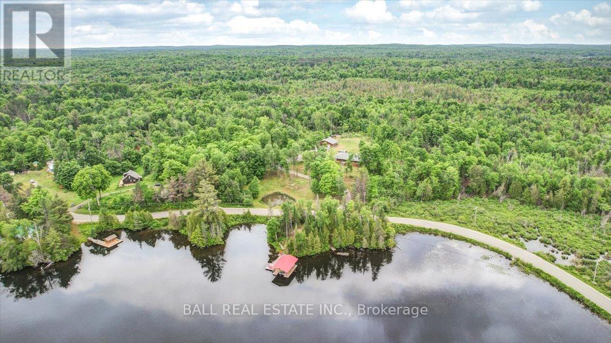 












944 STEENBURG LAKE ROAD N

,
Limerick,




Ontario
K0L1W0

