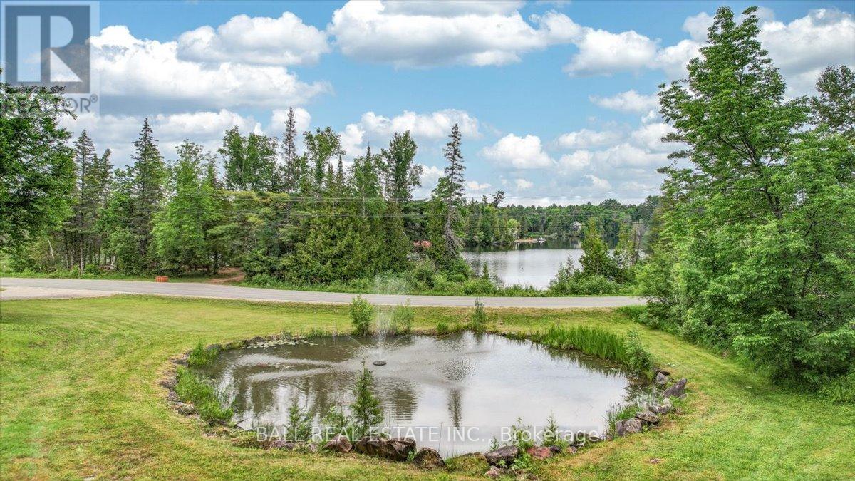 












944 STEENBURG LAKE ROAD N

,
Limerick,




Ontario
K0L1W0

