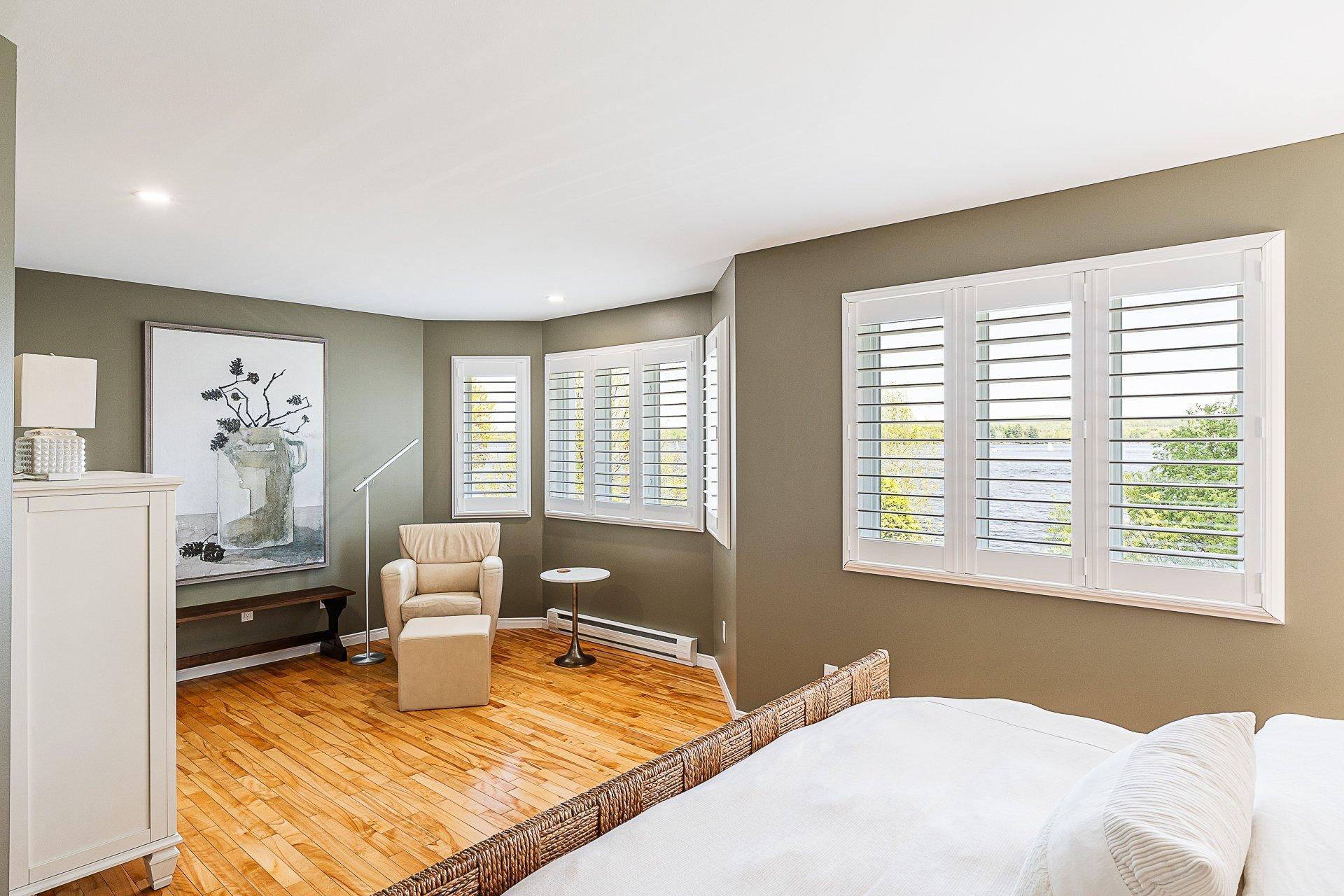 









9127


Rue Saroy

,
Sherbrooke (Brompton/Rock Forest/Saint-Élie/Deauville),




QC
J1N3J2

