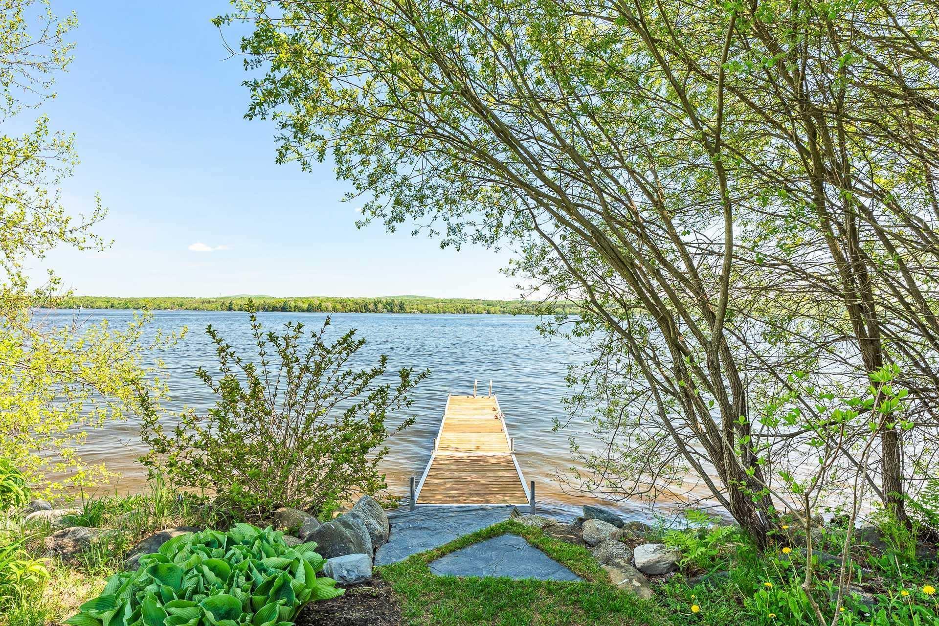 









9127


Rue Saroy

,
Sherbrooke (Brompton/Rock Forest/Saint-Élie/Deauville),




QC
J1N3J2


