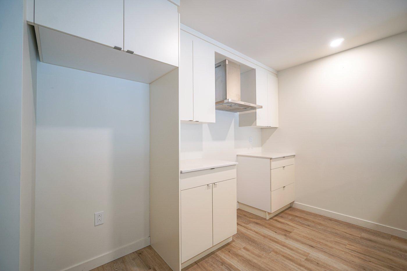 









765


Rue Rachel-Hébert

,
Coaticook,




QC
J1A0C5

