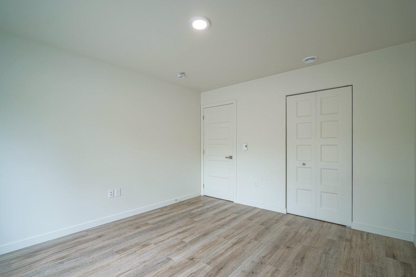 









765


Rue Rachel-Hébert

,
Coaticook,




QC
J1A0C5

