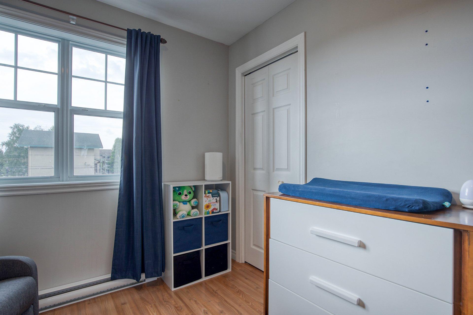 









14695

 - 14705


Av. des Érables-Argentés

,
Saint-Hyacinthe,




QC
J2R1M3

