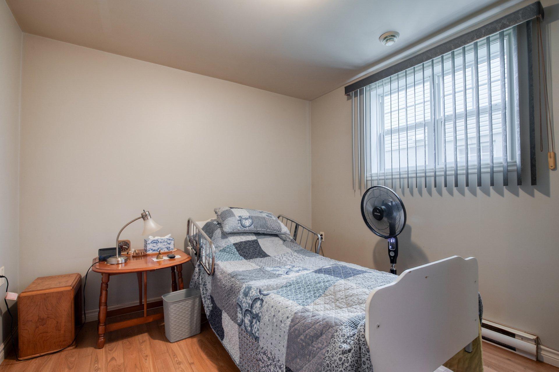 









14695

 - 14705


Av. des Érables-Argentés

,
Saint-Hyacinthe,




QC
J2R1M3

