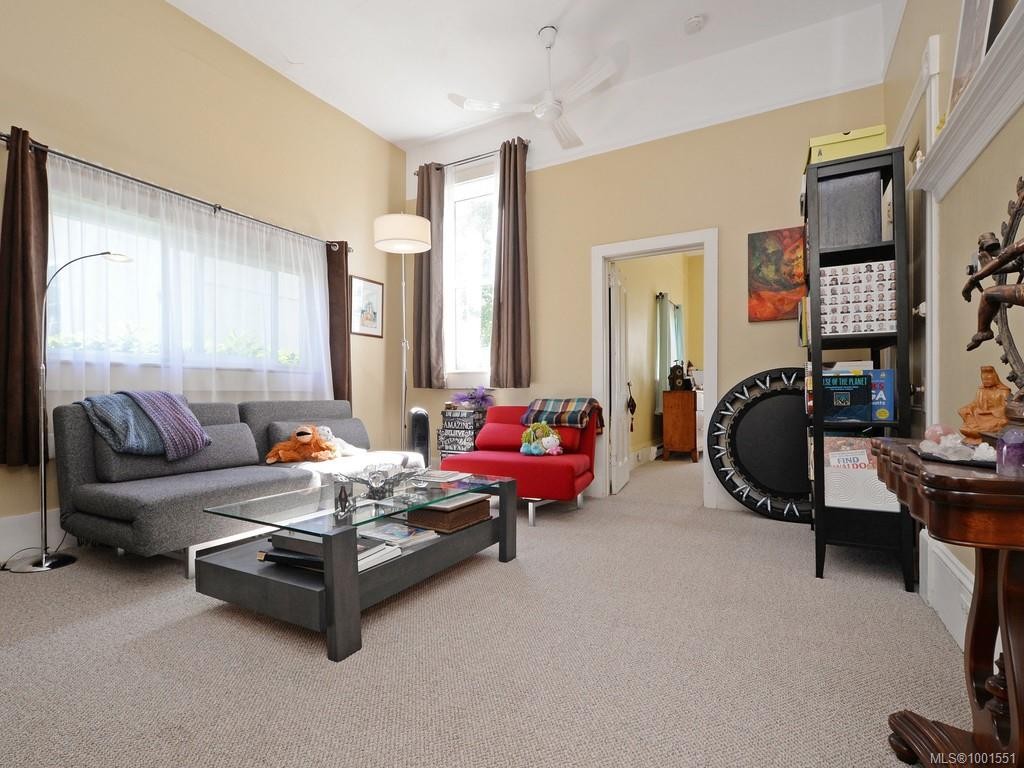 









50


South Turner

St,
Victoria,




BC
V8V 2J7

