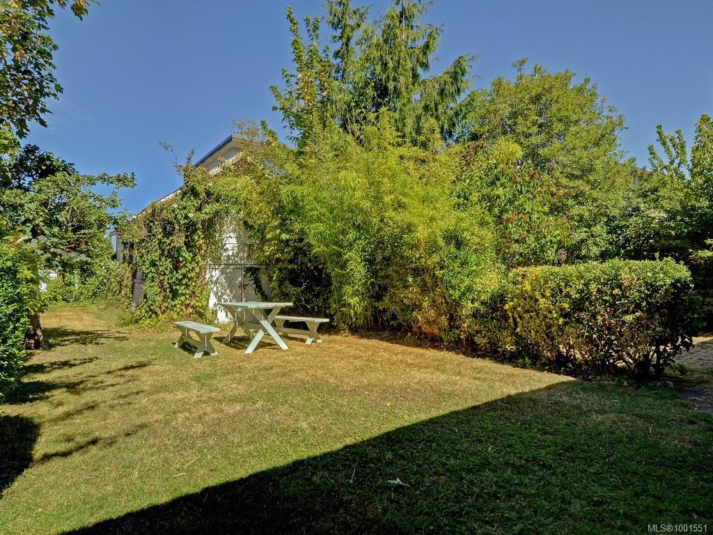 









50


South Turner

St,
Victoria,




BC
V8V 2J7

