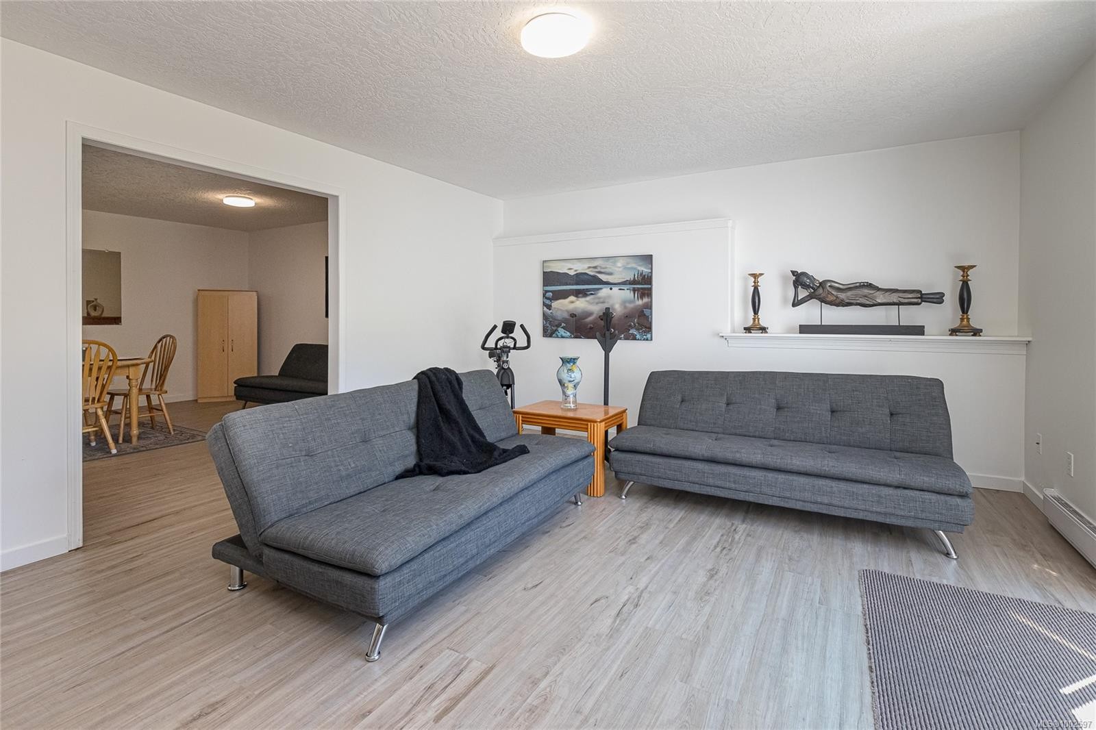 









2236


Tara

Pl,
Sooke,




BC
V9Z 0H6


