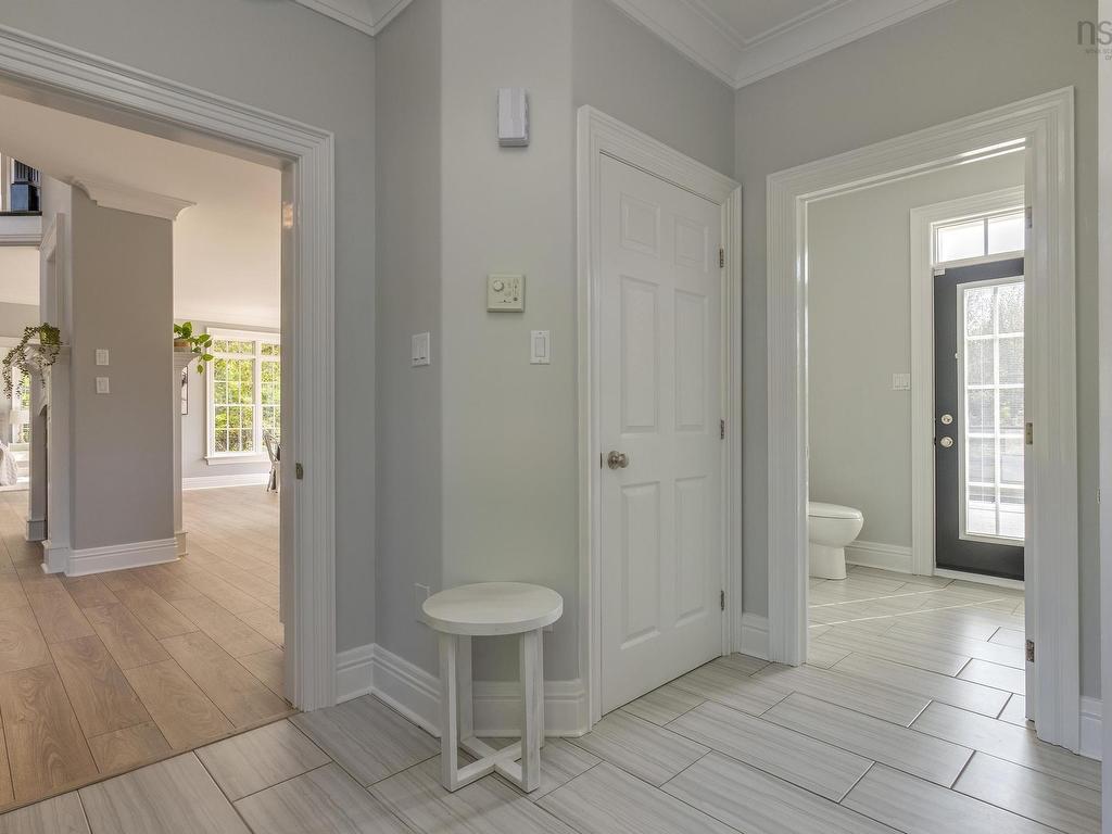 












16 Harvest Lane

,
Upper Tantallon,




NS
B3Z 1L3

