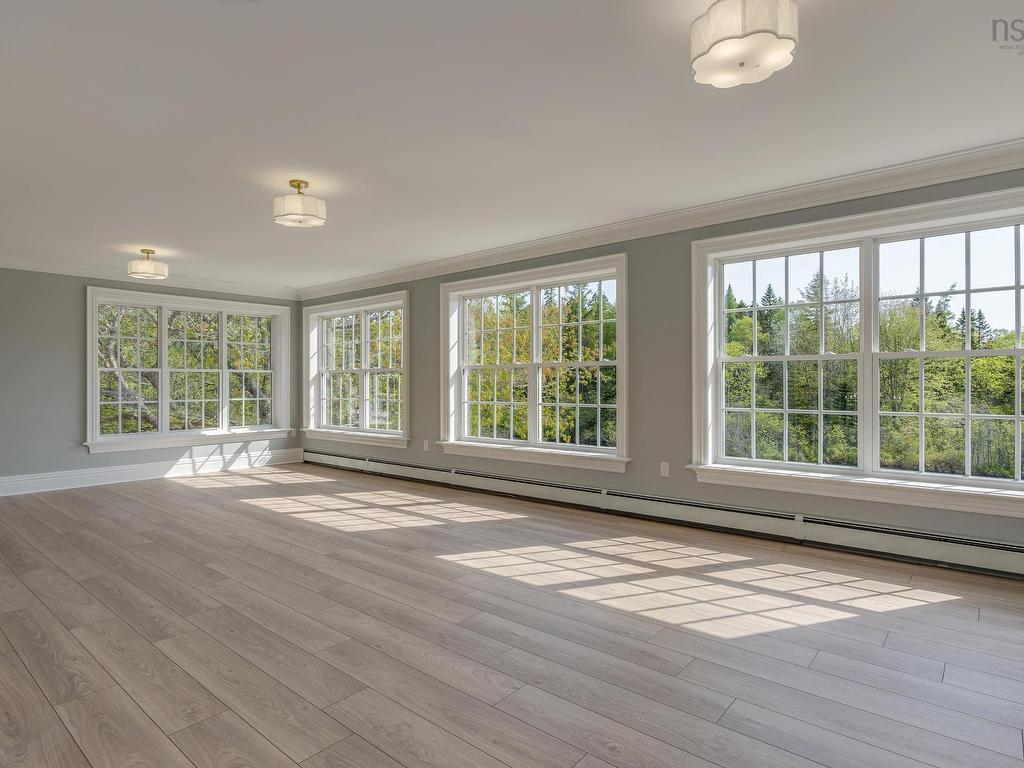 












16 Harvest Lane

,
Upper Tantallon,




NS
B3Z 1L3

