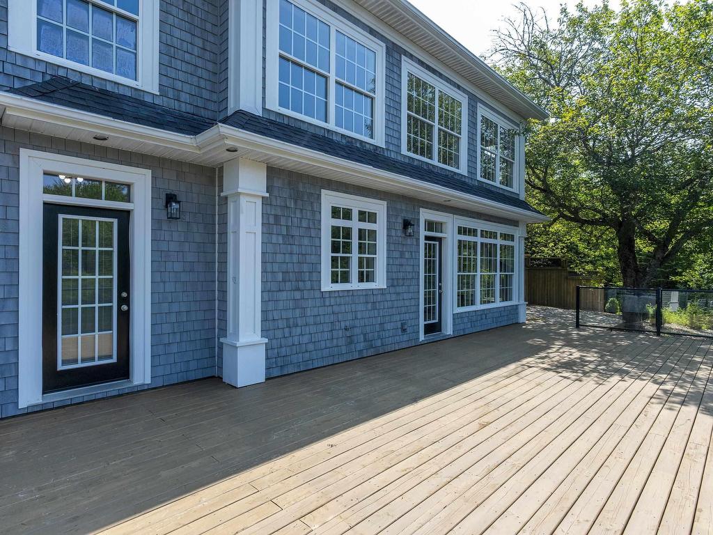 












16 Harvest Lane

,
Upper Tantallon,




NS
B3Z 1L3

