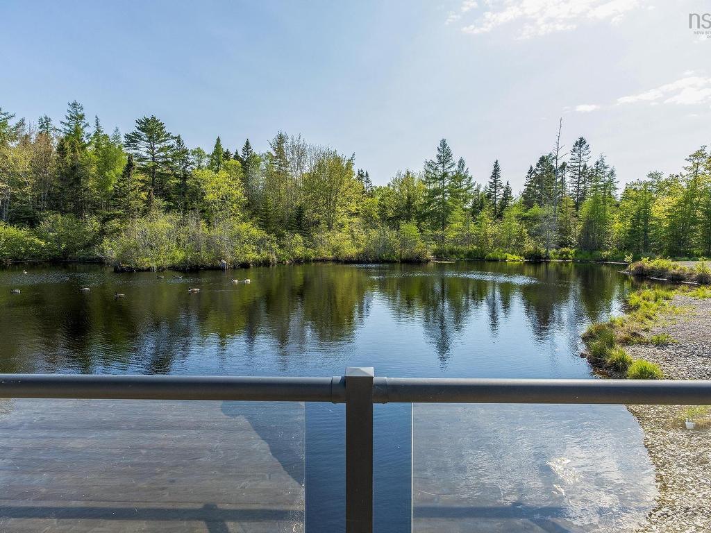












16 Harvest Lane

,
Upper Tantallon,




NS
B3Z 1L3


