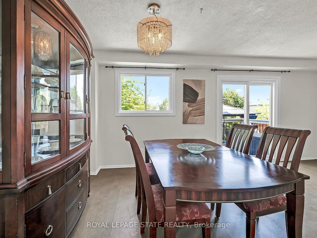 









183


Garden

Crescent,
Hamilton,




ON
L8V 4T3

