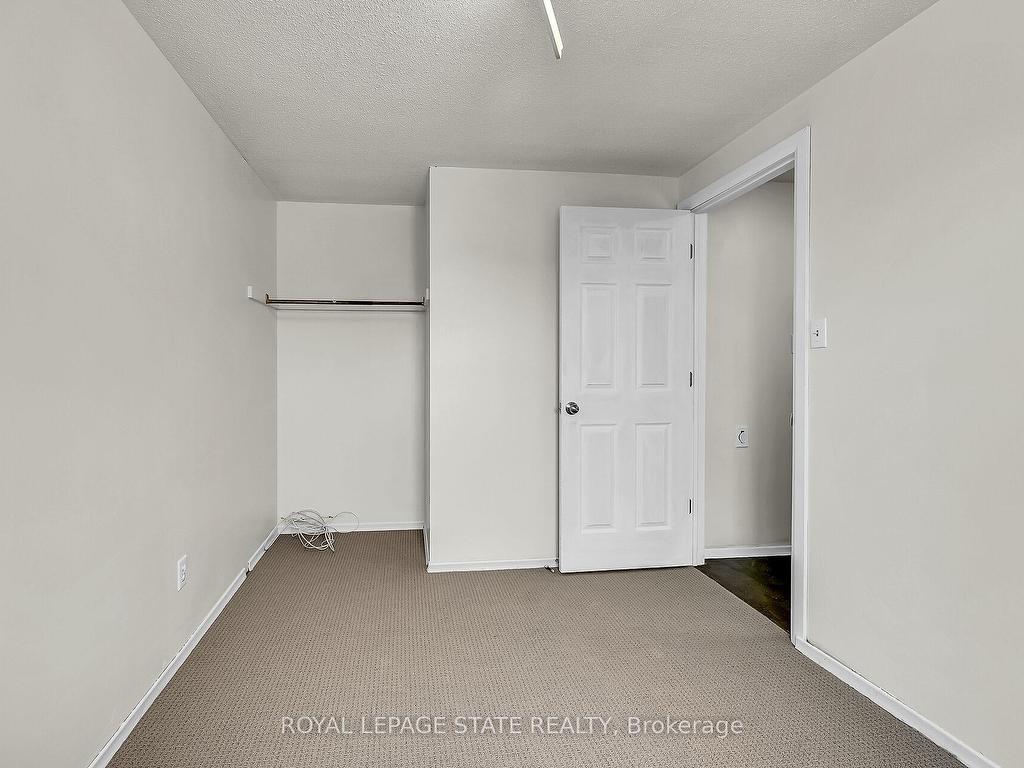 









183


Garden

Crescent,
Hamilton,




ON
L8V 4T3

