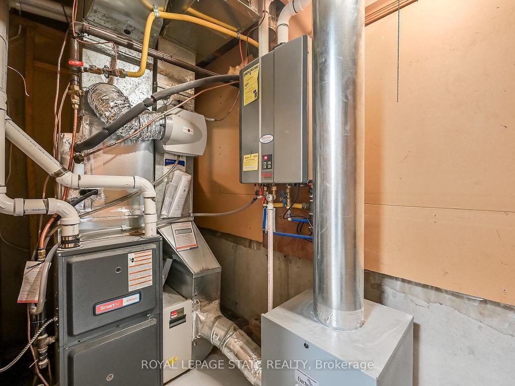 









183


Garden

Crescent,
Hamilton,




ON
L8V 4T3

