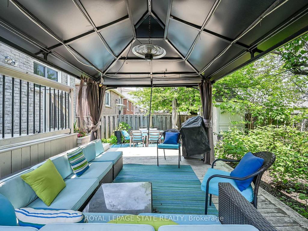 









183


Garden

Crescent,
Hamilton,




ON
L8V 4T3

