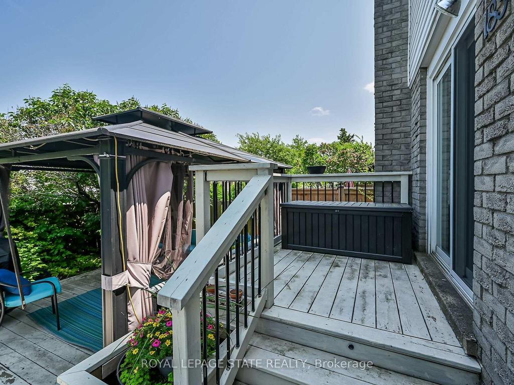 









183


Garden

Crescent,
Hamilton,




ON
L8V 4T3

