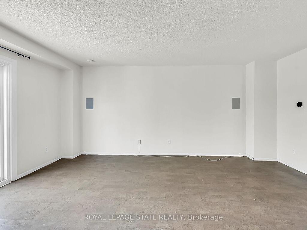 









183


Garden

Crescent,
Hamilton,




ON
L8V 4T3

