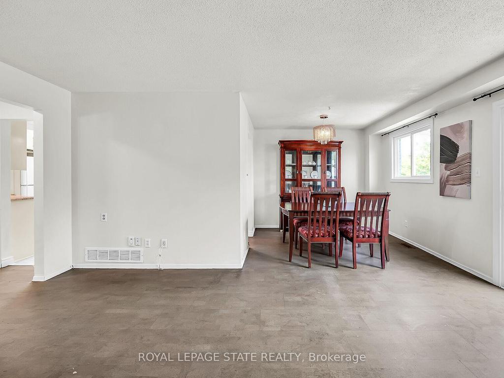 









183


Garden

Crescent,
Hamilton,




ON
L8V 4T3

