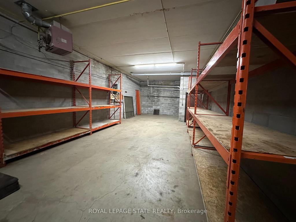 









530


Seaman

Street, 12,
Hamilton,




ON
L8E 3X7

