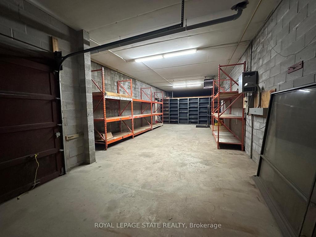 









530


Seaman

Street, 12,
Hamilton,




ON
L8E 3X7

